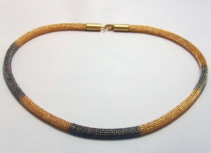 Strickkette handgearbeitet 750/-Weiß- und Gelbgold